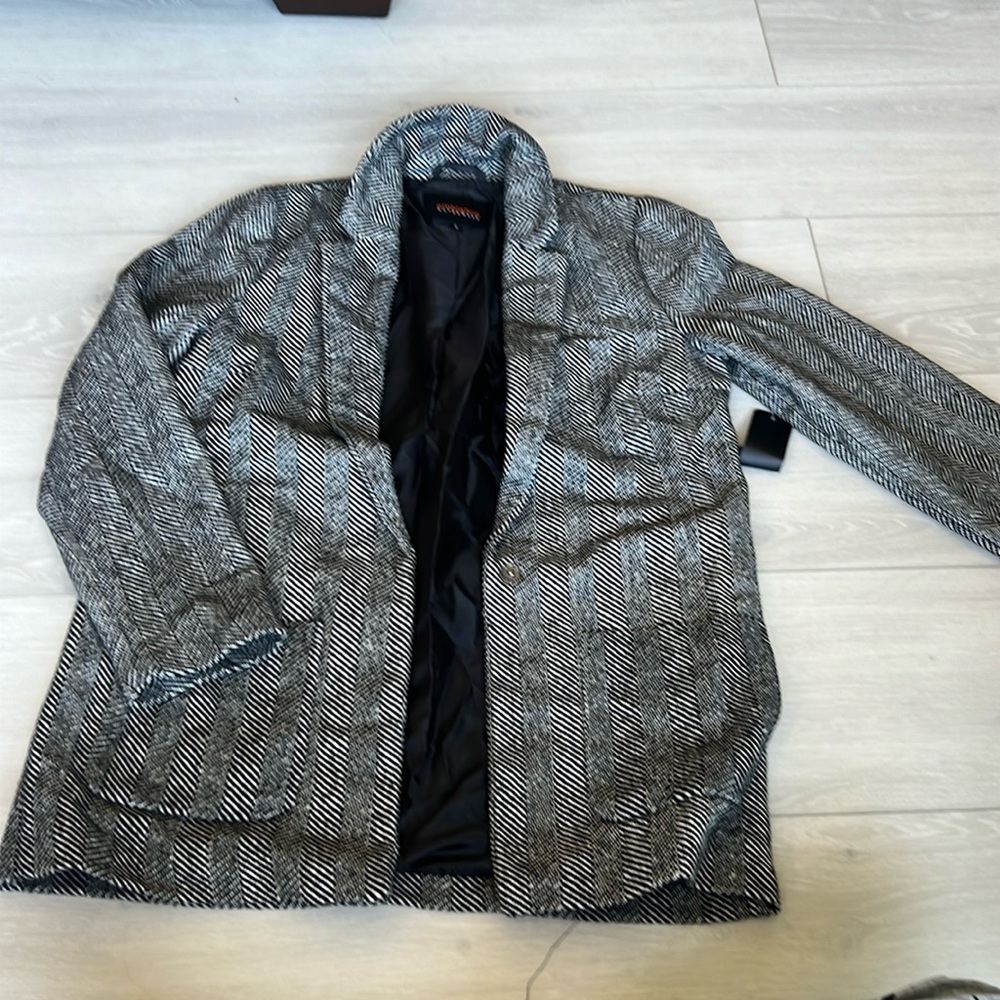 Ambiance Outwear Women's blazer - new with tags - Small